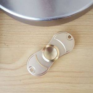 Gold figdet spinner 2 sided