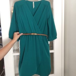 Adorable teal Andrée dress
