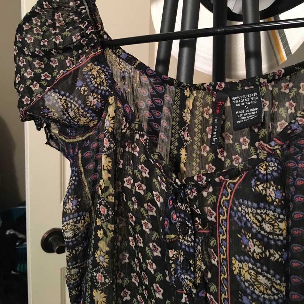 Floral Blouse - Picture 2 of 2
