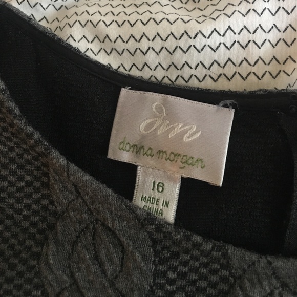 Donna Morgan sweater dress - Picture 4 of 4