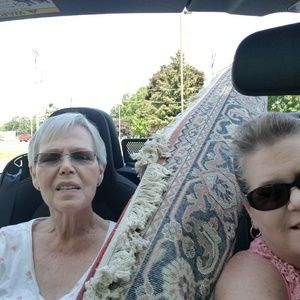 Meet your Posher, Janet