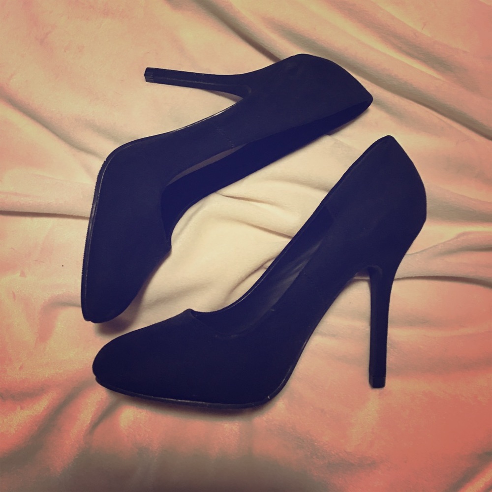 Forever 21 Black Stilettos