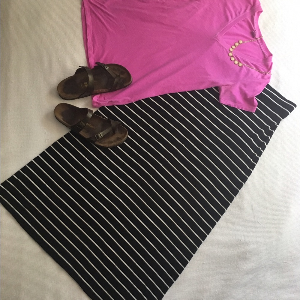 Back and white striped maxi skirt