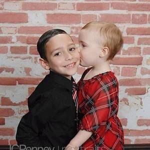 Meet your Posher, Casey