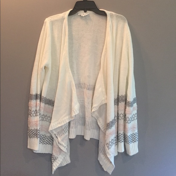 Cloud Chaser Tops - Cream sweater size XL