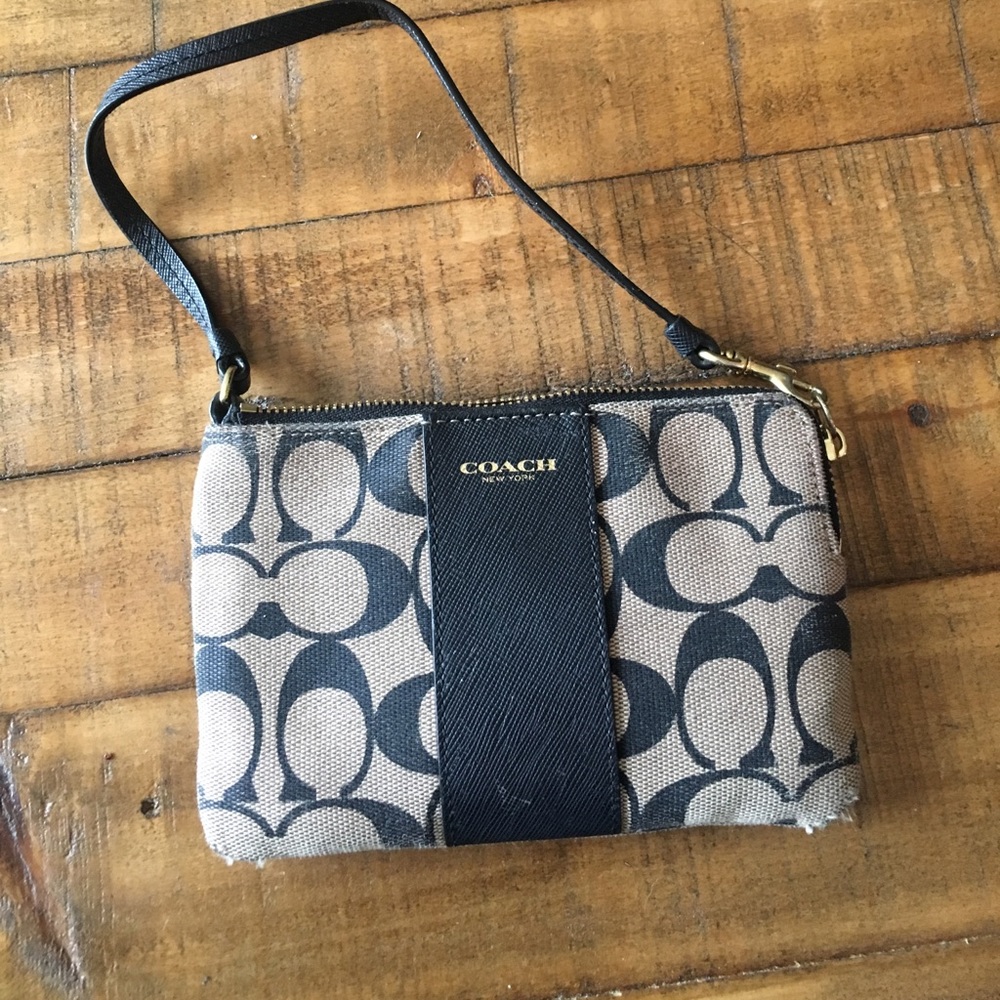 Black studded coach purse and wristlet bundle - Picture 8 of 8