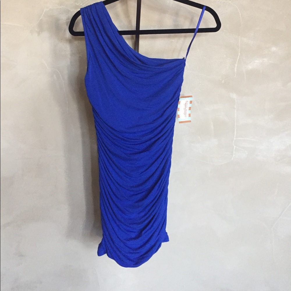 Blaque label dress