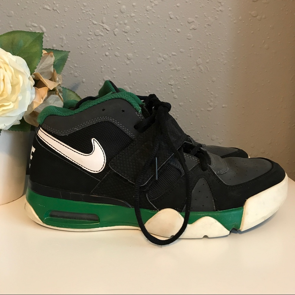 Nike Kids Air Paul Pierce Basketball Shoes