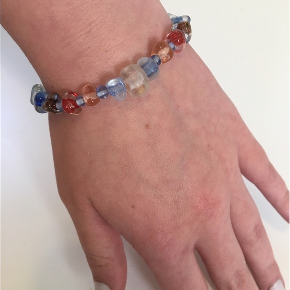 Multicolored Bracelet and Earrings - Picture 2 of 3