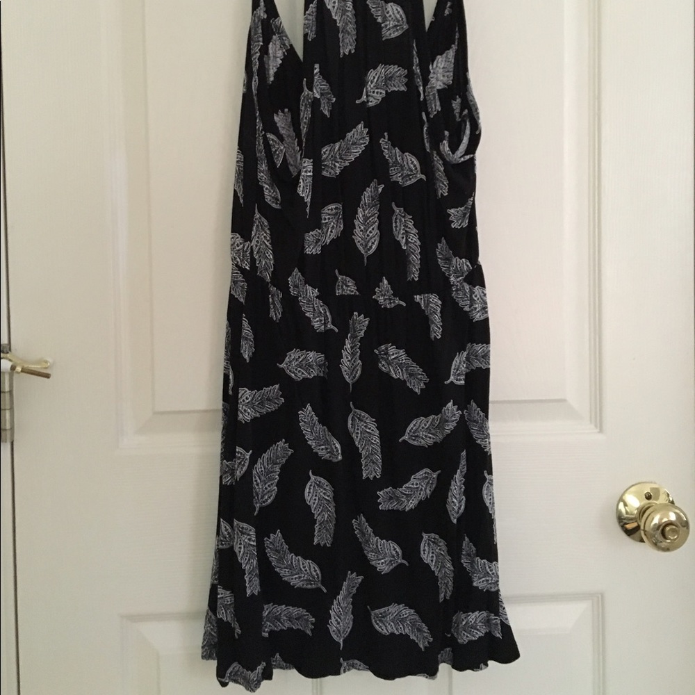 FEATHER PRINT DRESS - Picture 2 of 4