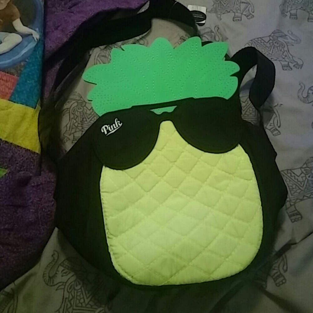 NWT PINK pineapply lunch cooler