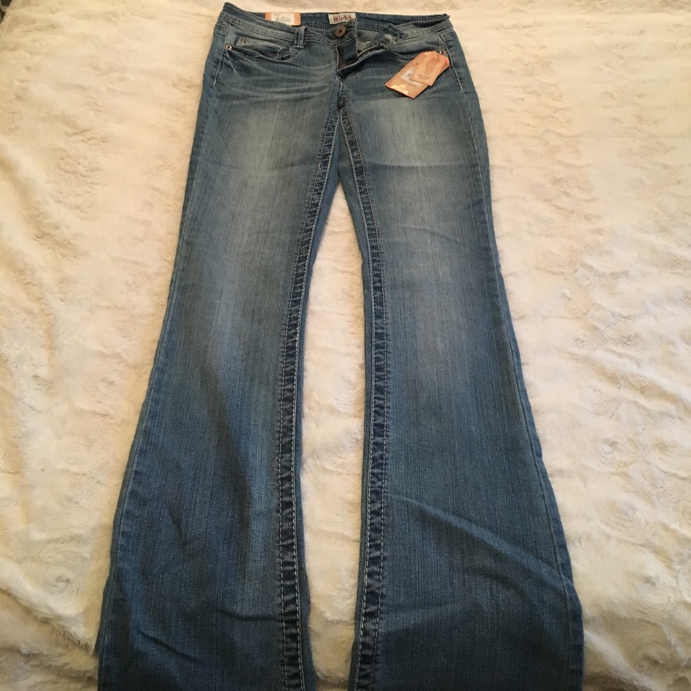 Skinny boot cut jeans