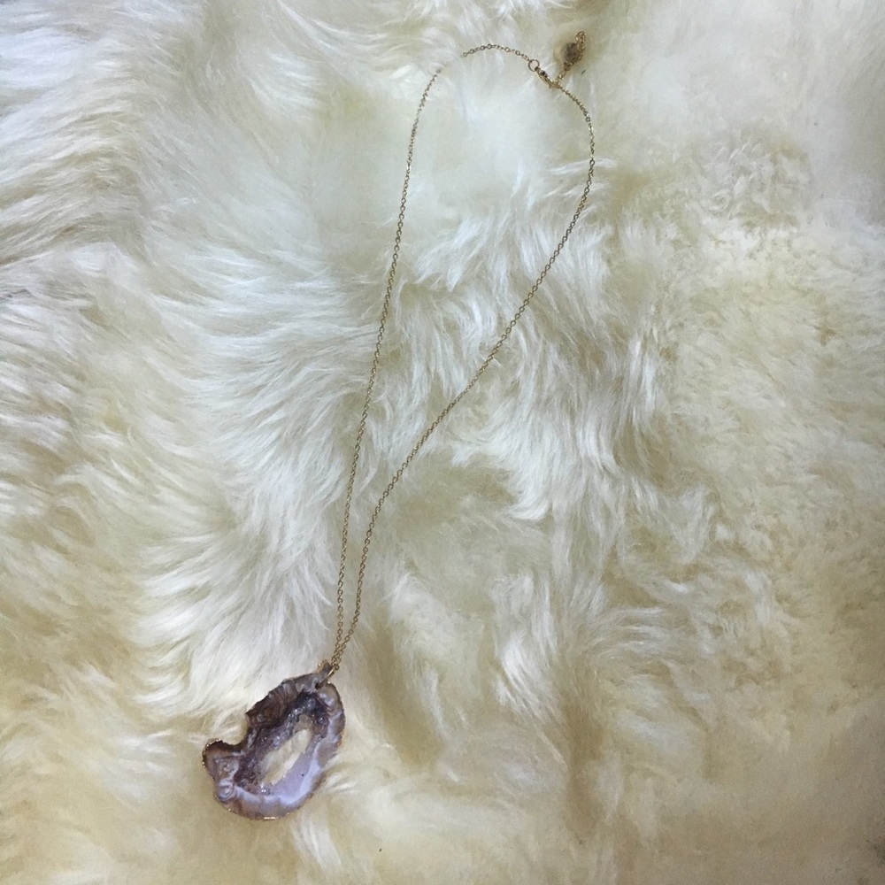 geode necklace from brandy melville