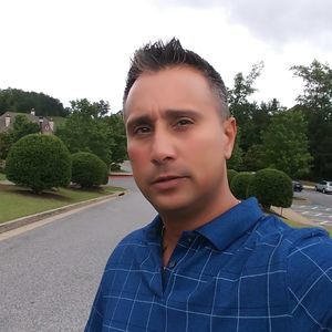 Meet your Posher, Ronnie