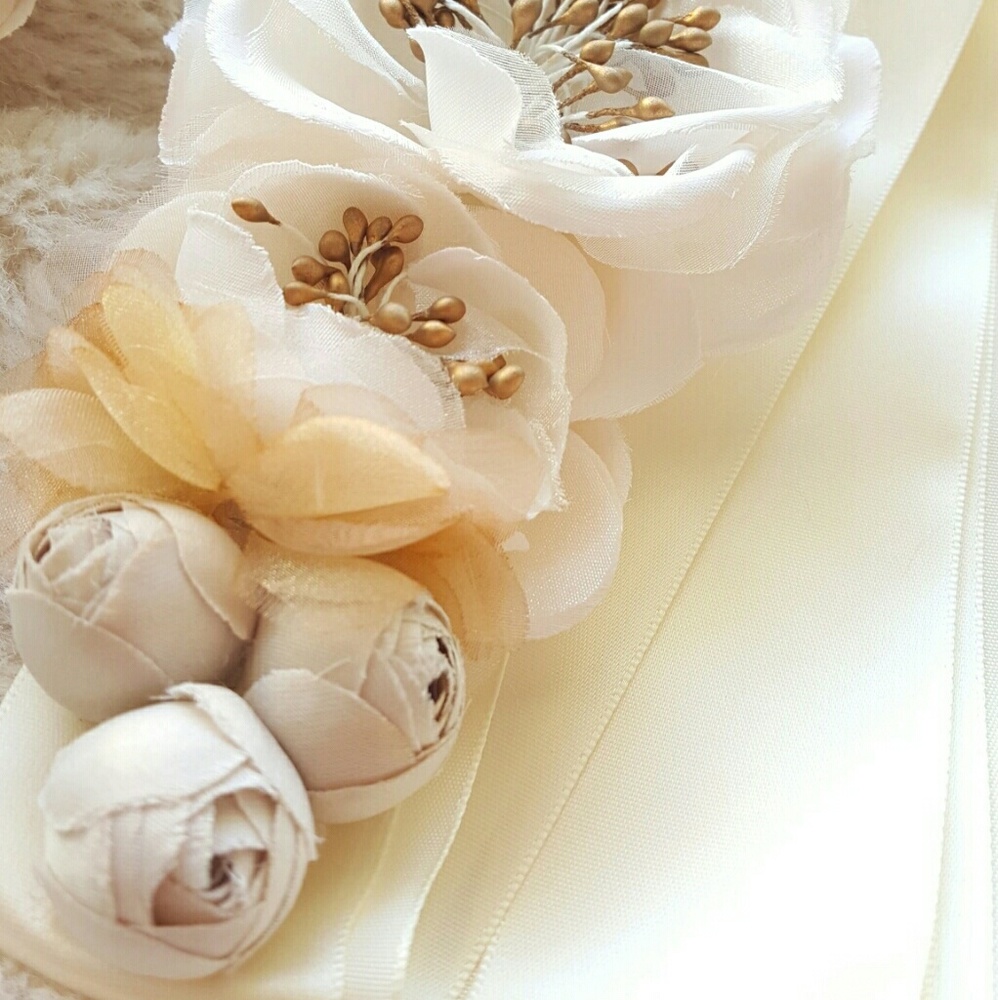 🍒NEW🍒 HANDMADE WEDDING SASH - Picture 5 of 5