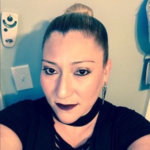 Meet your Posher, Maria