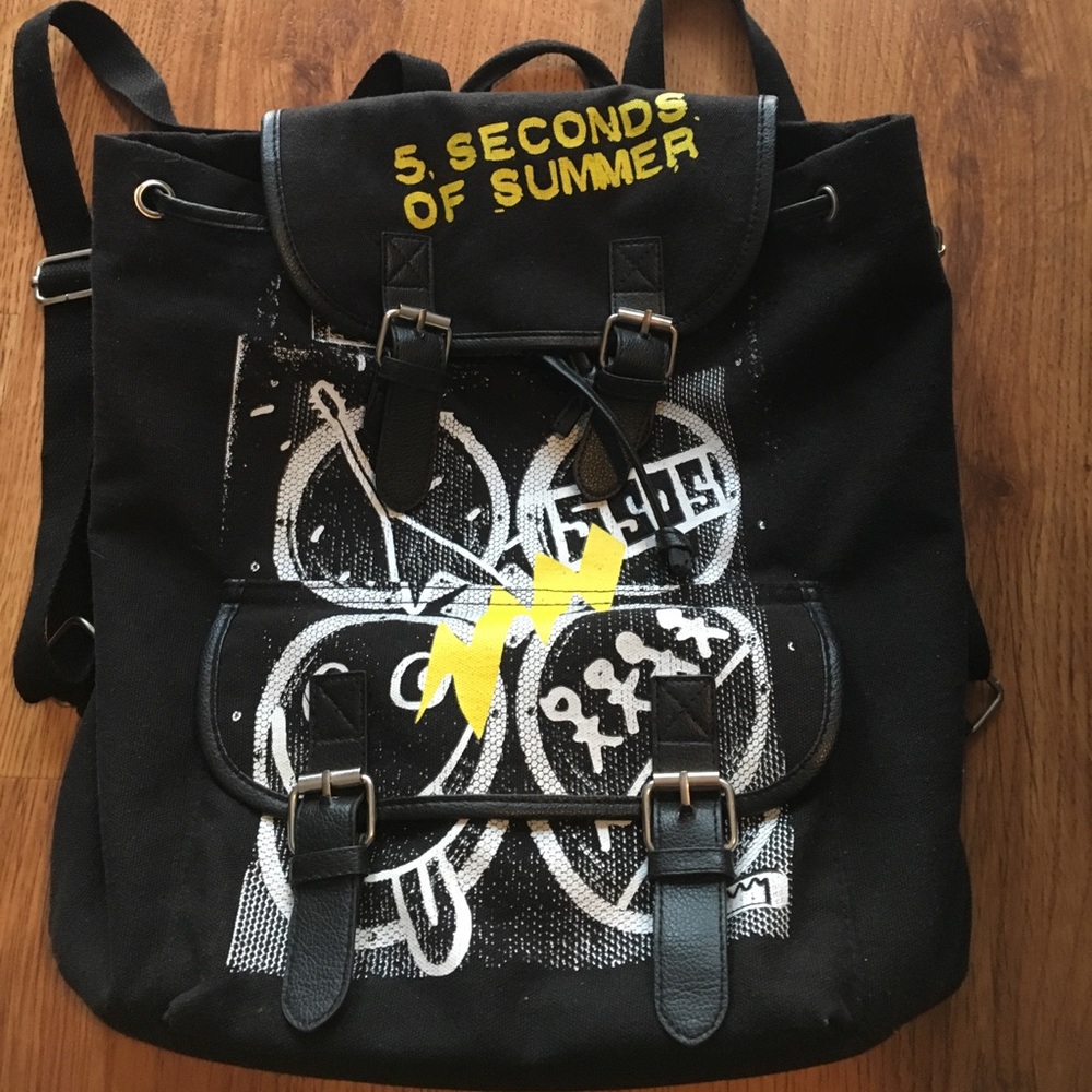 5 seconds of summer back back