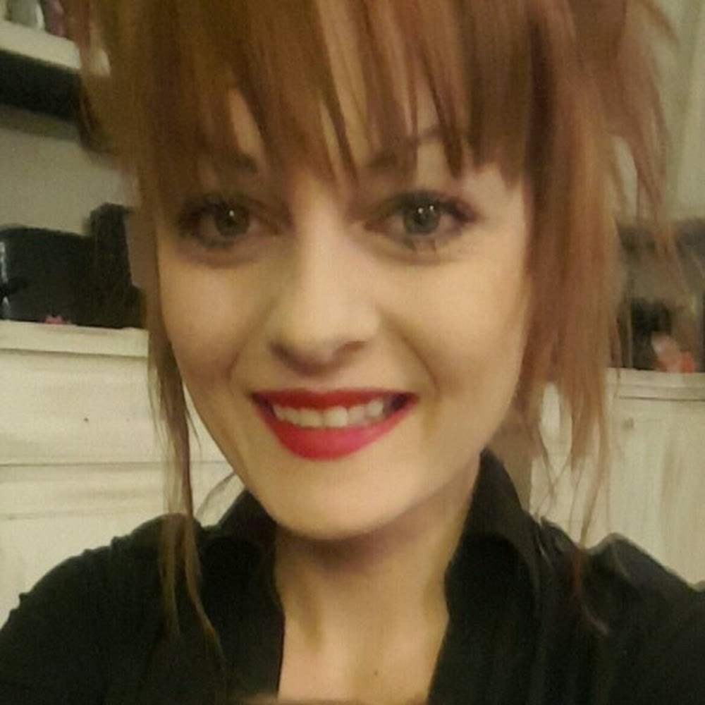 Meet your Posher, Whitney