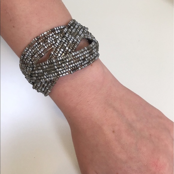 Silver beaded braided bracelet - Picture 3 of 3