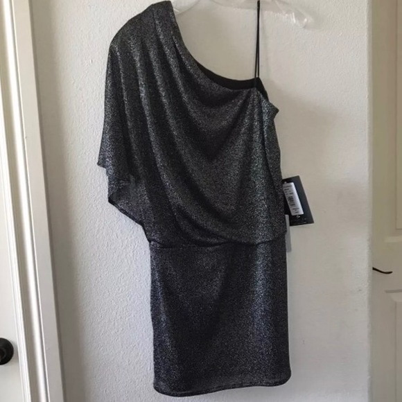 Metallic Party Dress - Picture 3 of 3