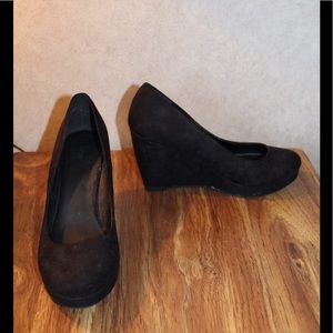 Apt 9 Faux Suede Wedge