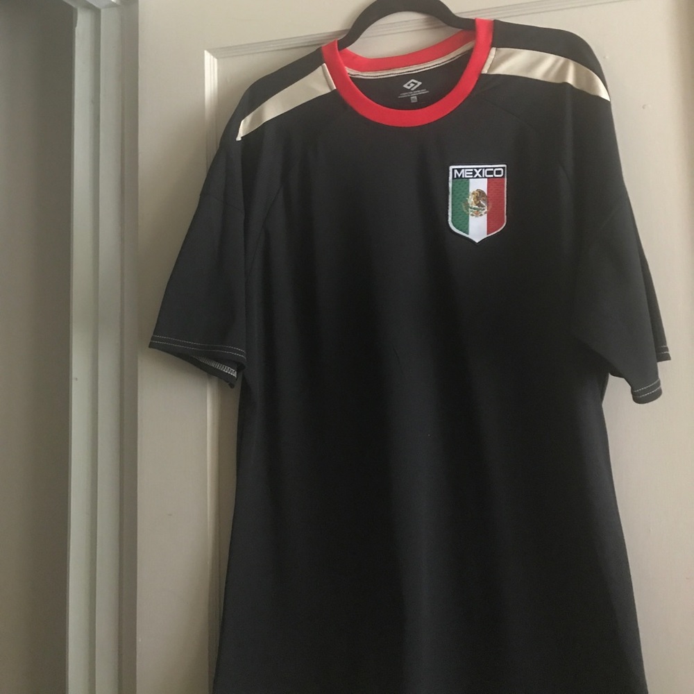 **FINAL PRICE** Mexico soccer jersey