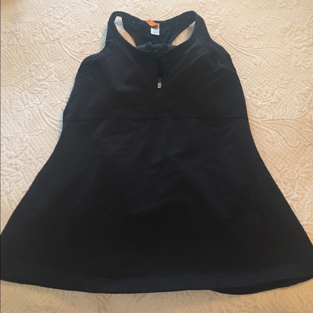 Lucy athletic top