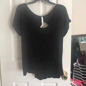Size small black shirt