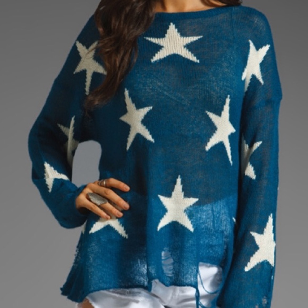 Wildfox White Label distressed sweater small