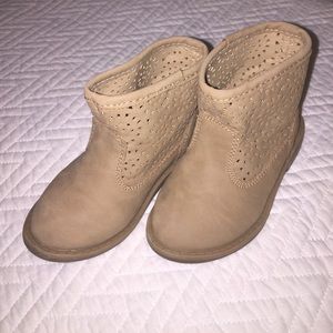 Toddler size 5 Boots