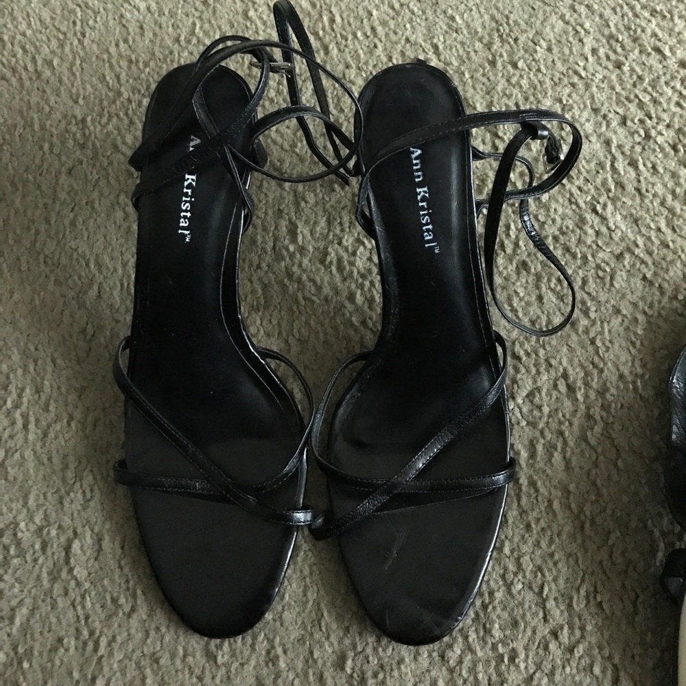 Ann Kristal shoes! Black