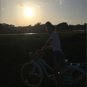 Meet your Posher, Bella