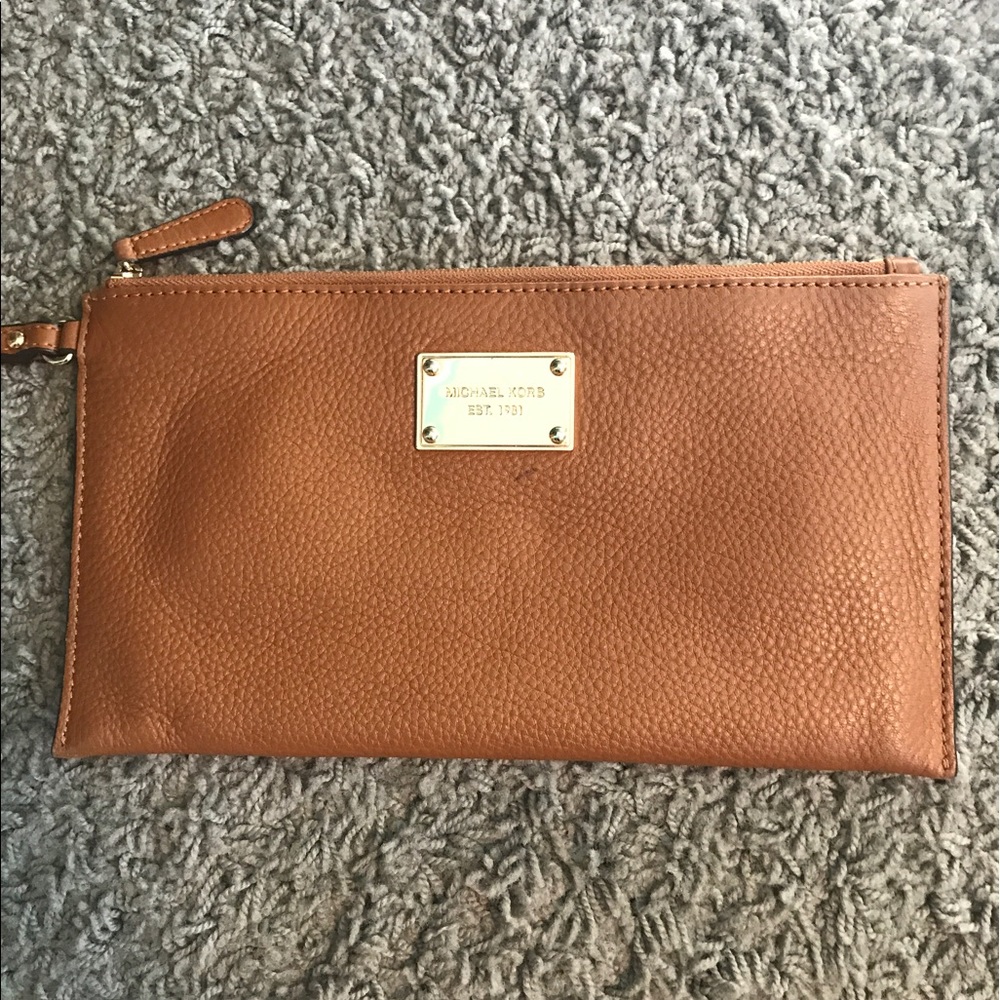 Michael Kors Wristlet