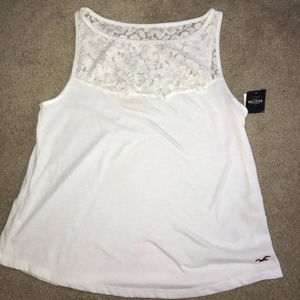 NWT Hollister tank