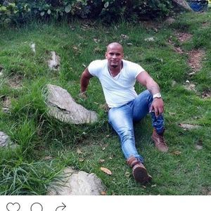 Meet your Posher, Adrian