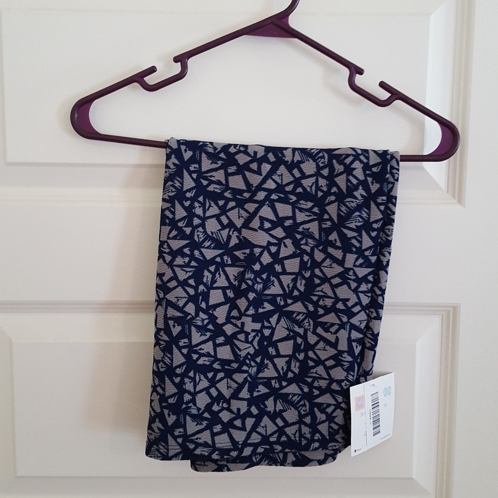 LuLaRoe Cassie L