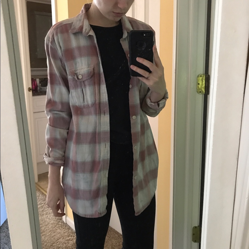 Men's flannel button down