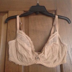 Chantelle Intimates lace underwire bra