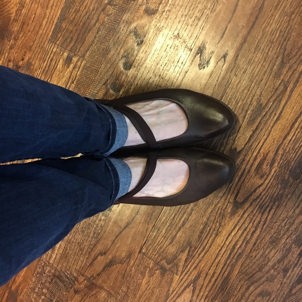 Tsubo Brown Leather Mary Jane Wedges