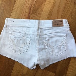 White Hollister distressed shorts