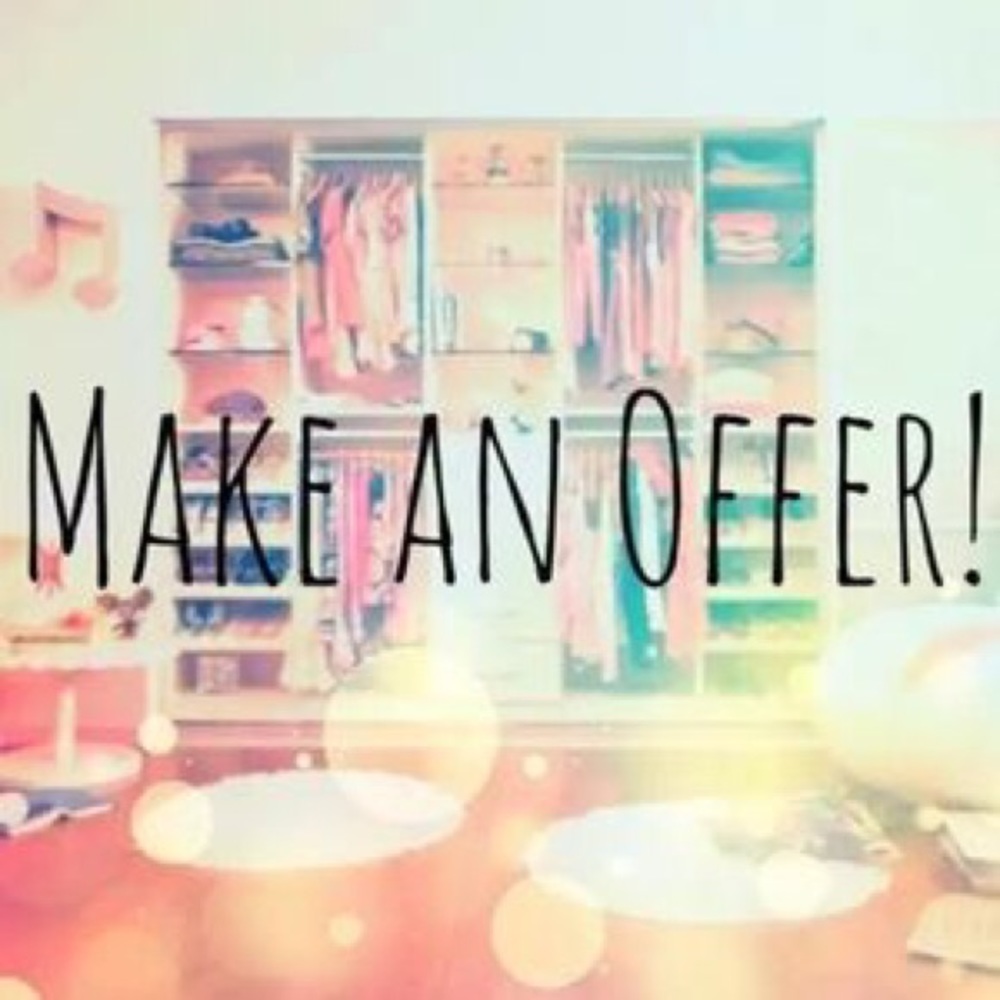 👙👠MAKE ME AN OFFER💄👗