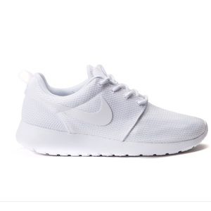 Nike women's Roche one