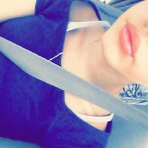 Meet your Posher, Claire