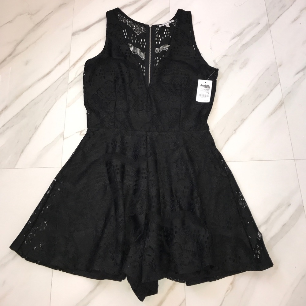 🖤✨NWT SEXY BLACK ROMPER✨🖤