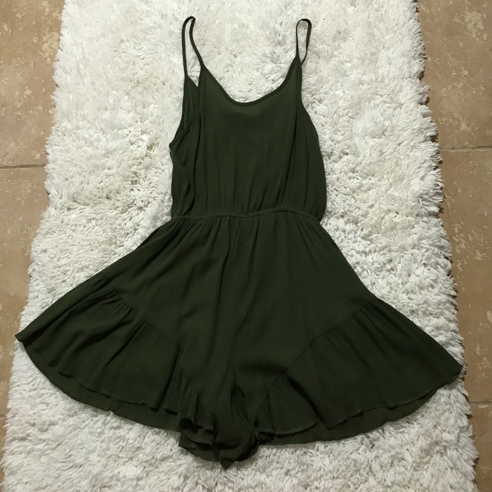 Ruffled bottom olive green romper !