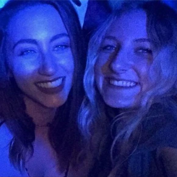 Meet your Posher, Kyra - Picture 1 of 1