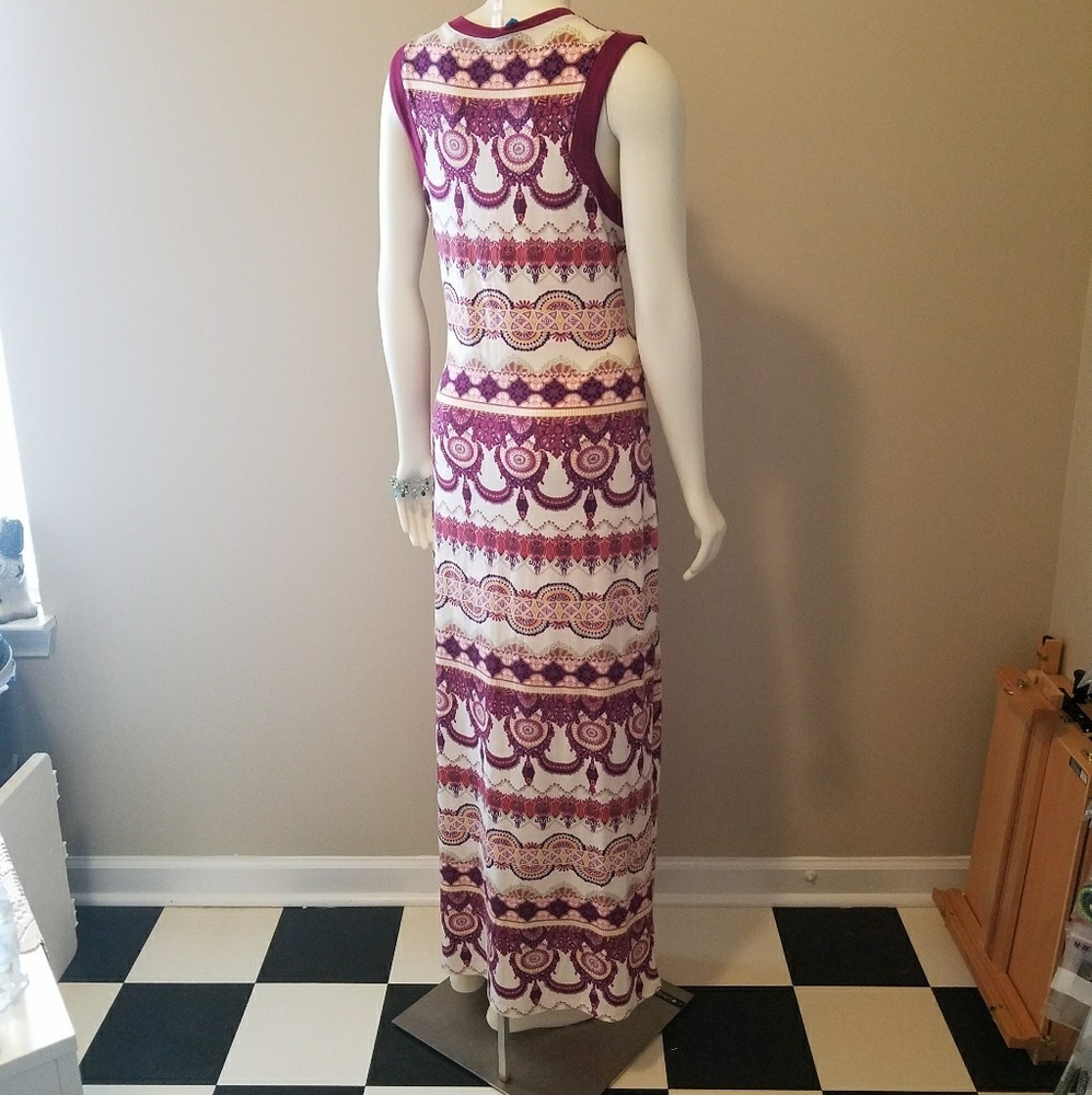 Maxi Dress - Picture 2 of 4