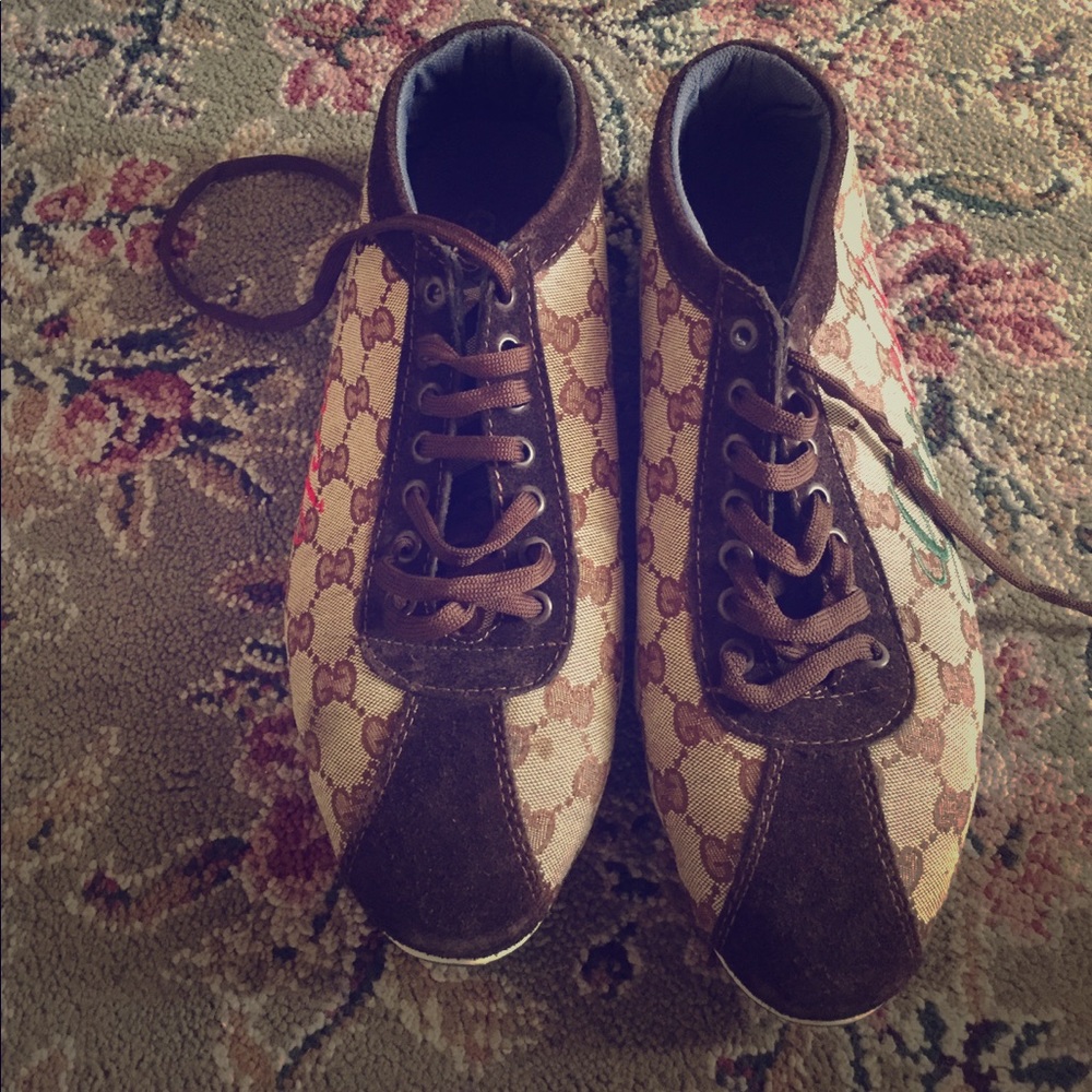 Gucci shoes