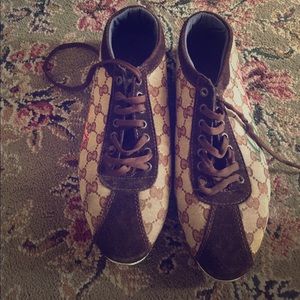 Gucci shoes