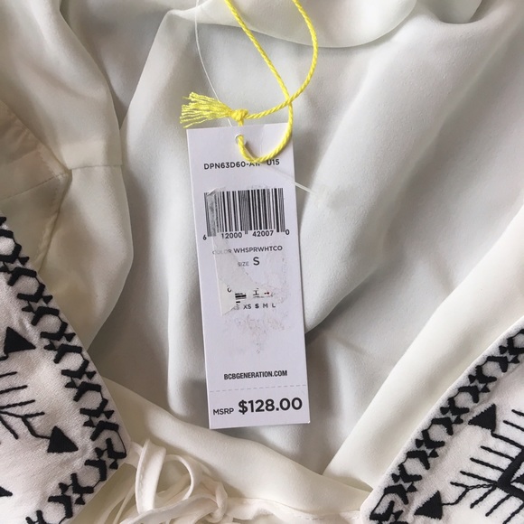 BCBG white embroidered yoke dress - Picture 5 of 6